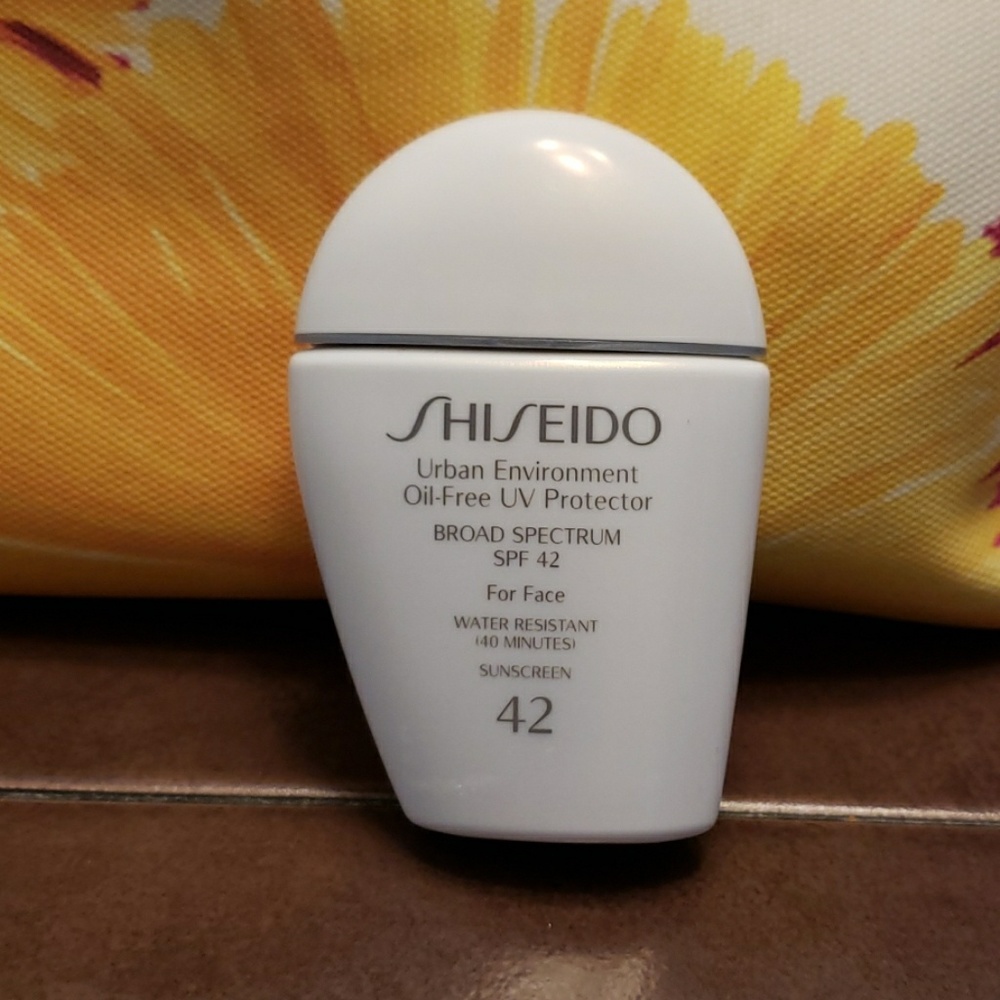 Shiseido Uban Environment Oil Free UV Protector